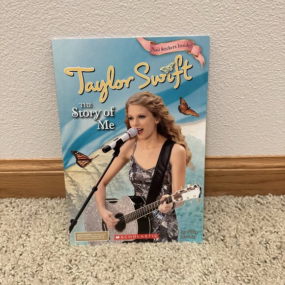 Taylor Swift Other - Taylor Swift The Story of Me Book